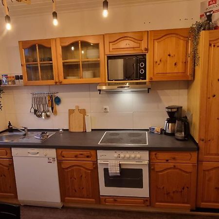 Nigella Apartment Direkt Am Hauptbahnhof Celle Fur 6 Personen Mit Kostenfreiem Parkplatz Voll Ausgestatteter Kuche Elite Standard ภายนอก รูปภาพ