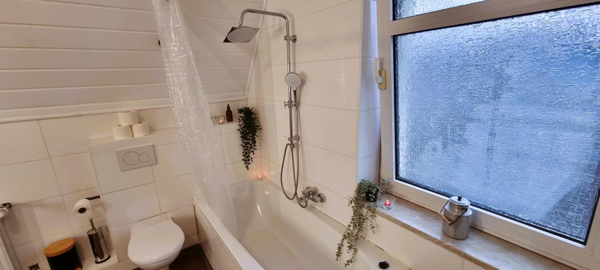 Nigella Apartment Direkt Am Hauptbahnhof Celle Fur 6 Personen Mit Kostenfreiem Parkplatz Voll Ausgestatteter Kuche Elite Standard ภายนอก รูปภาพ