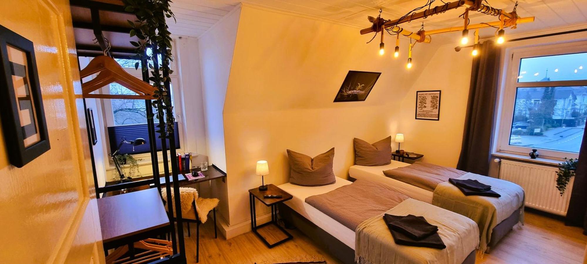 Nigella Apartment Direkt Am Hauptbahnhof Celle Fur 6 Personen Mit Kostenfreiem Parkplatz Voll Ausgestatteter Kuche Elite Standard ภายนอก รูปภาพ