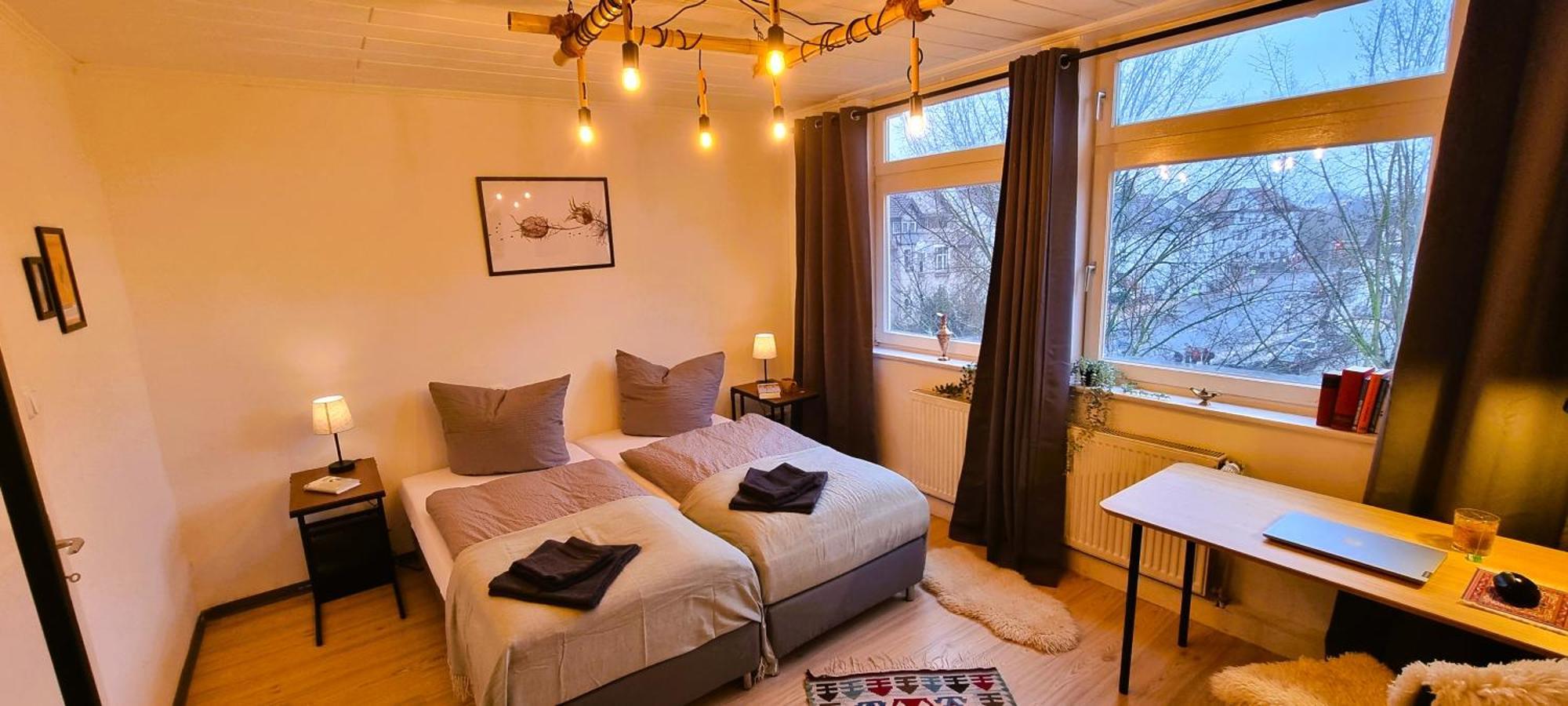 Nigella Apartment Direkt Am Hauptbahnhof Celle Fur 6 Personen Mit Kostenfreiem Parkplatz Voll Ausgestatteter Kuche Elite Standard ภายนอก รูปภาพ
