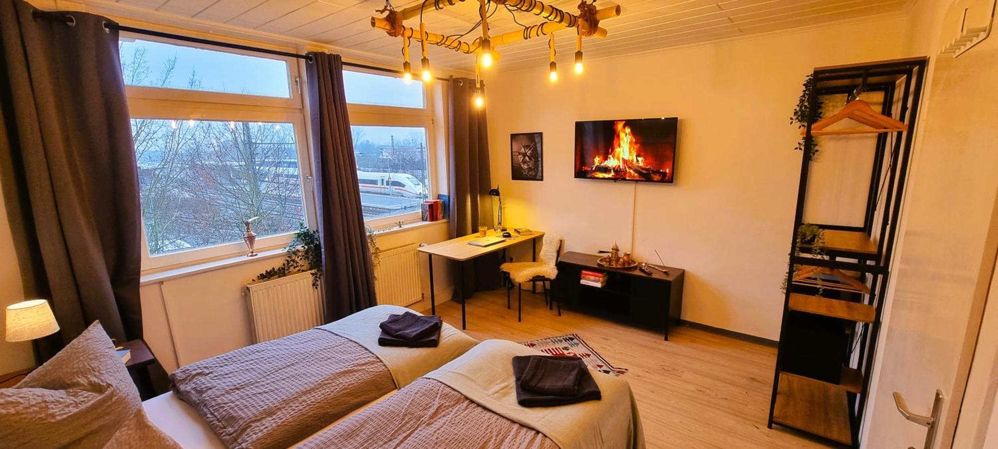 Nigella Apartment Direkt Am Hauptbahnhof Celle Fur 6 Personen Mit Kostenfreiem Parkplatz Voll Ausgestatteter Kuche Elite Standard ภายนอก รูปภาพ