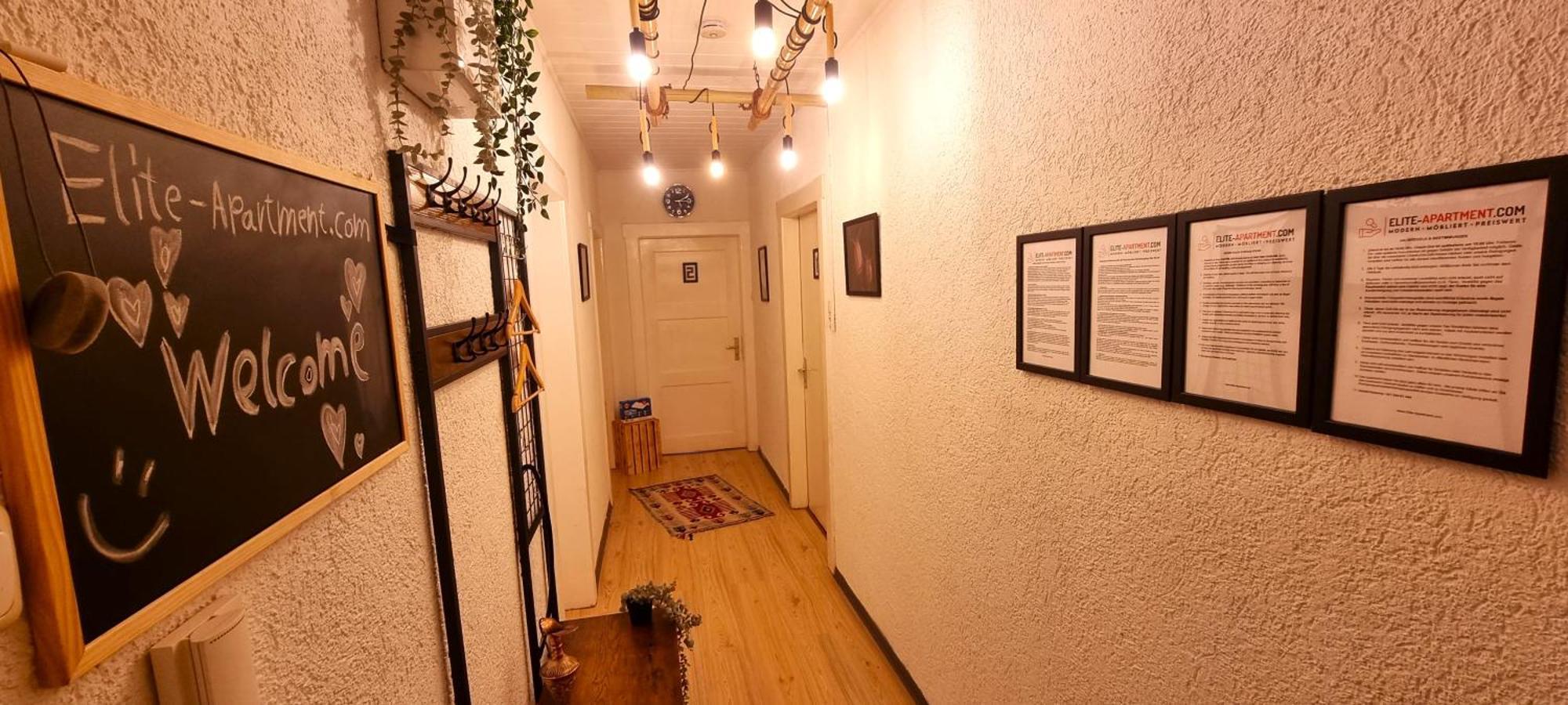 Nigella Apartment Direkt Am Hauptbahnhof Celle Fur 6 Personen Mit Kostenfreiem Parkplatz Voll Ausgestatteter Kuche Elite Standard ภายนอก รูปภาพ